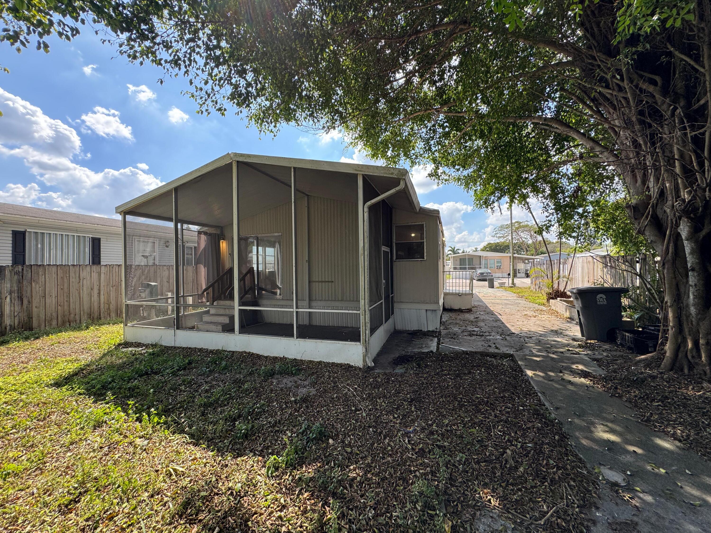 11887 Anchorage Way Boca Raton, FL 33428 - Photo 6 of 10 00000084-PHOTO-2026-02-21-08-33-47