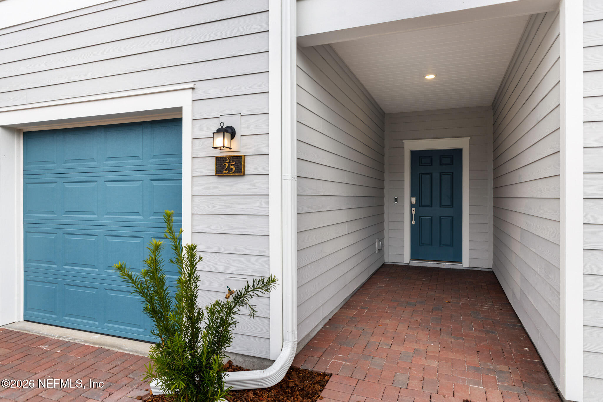 25 Craig Court St. Augustine, FL 32092 - Photo 5 of 25 a view of a entryway in front of house