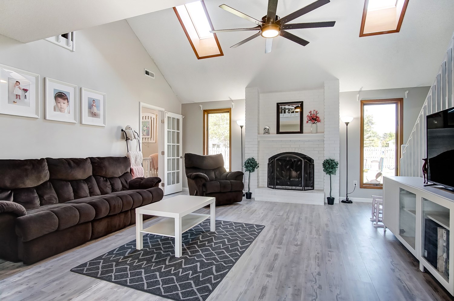 6132 Shadow Ridge Place Fort Wayne, IN 46804 - Photo 3 of 36 Gallery Image 3