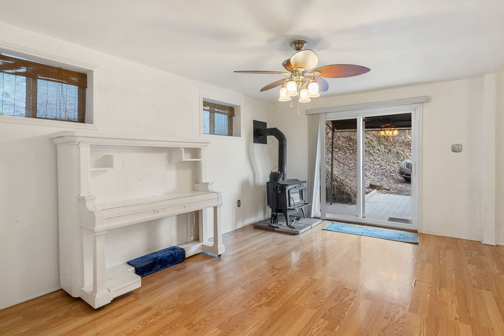 451 Veterans Road Tannersville, VA 24377 - Photo 19 of 27 Gallery Image 19