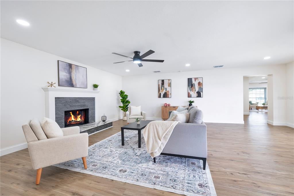 510 Rooks Road Seffner, FL 33584 - Photo 15 of 38