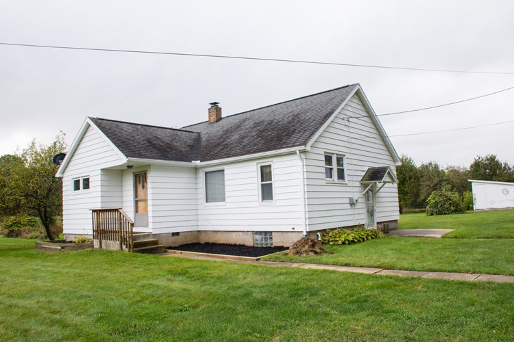 51753 Quince Road South Bend, IN 46628 - Photo 2 of 36 Gallery Image 2