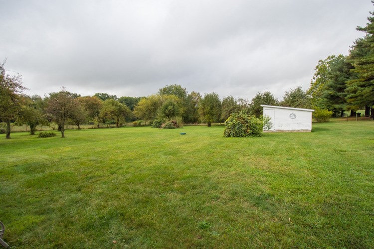 51753 Quince Road South Bend, IN 46628 - Photo 28 of 36 Gallery Image 28