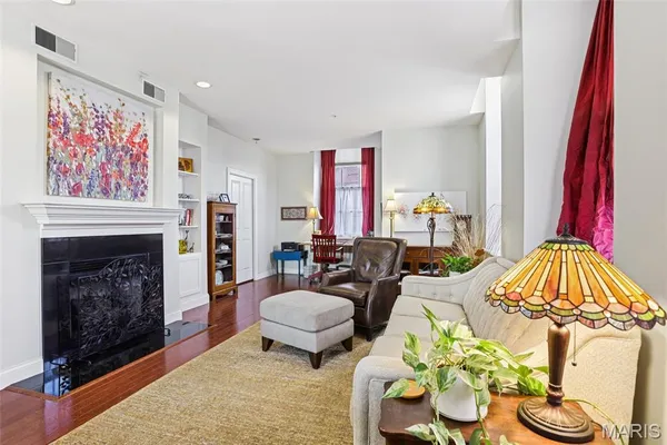 $195,000 | 1515 Lafayette Avenue, Unit 114, St. Louis, MO 63104