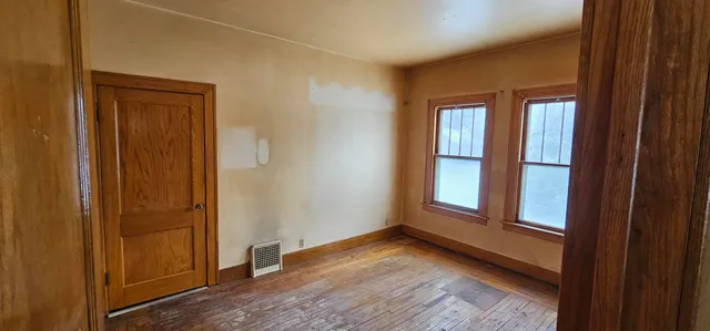 $189,900 | 208 West Main Street, Gobles, MI 49055