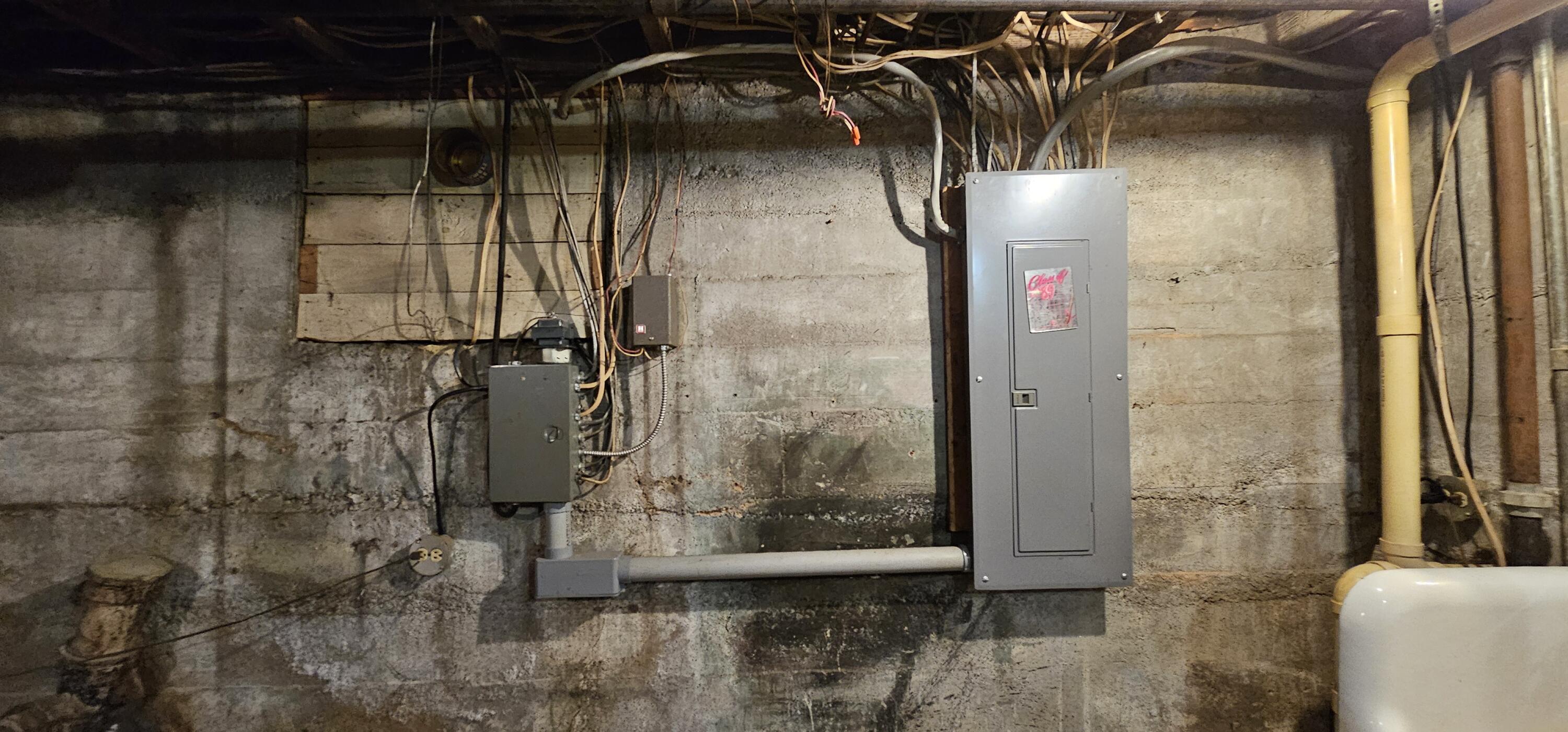 208 West Main Street Gobles, MI 49055 - Photo 20 of 23 20260116_115232