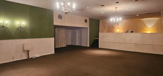 $189,900 | 208 West Main Street, Gobles, MI 49055