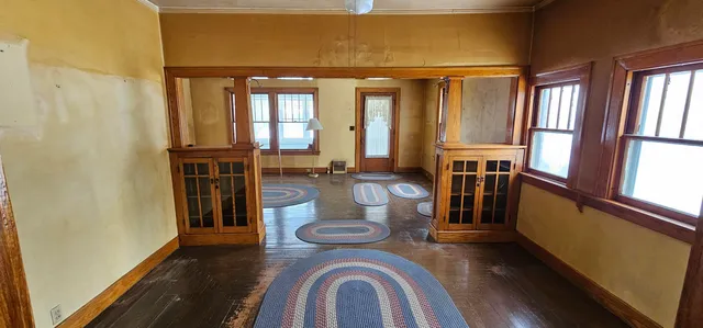 $189,900 | 208 West Main Street, Gobles, MI 49055