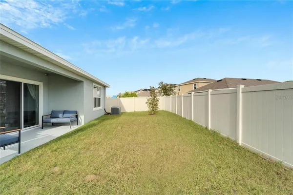 $2,100 | 17040 Wave Tressle Place, Wimauma, FL 33598