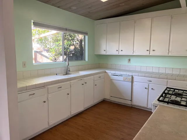 $2,700 | Downtown Pleasanton, Pleasanton, CA 94566