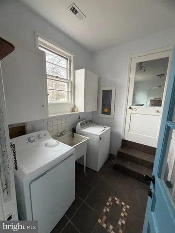 $775,000 | 9704 Blake Lane, Fairfax, VA 22031