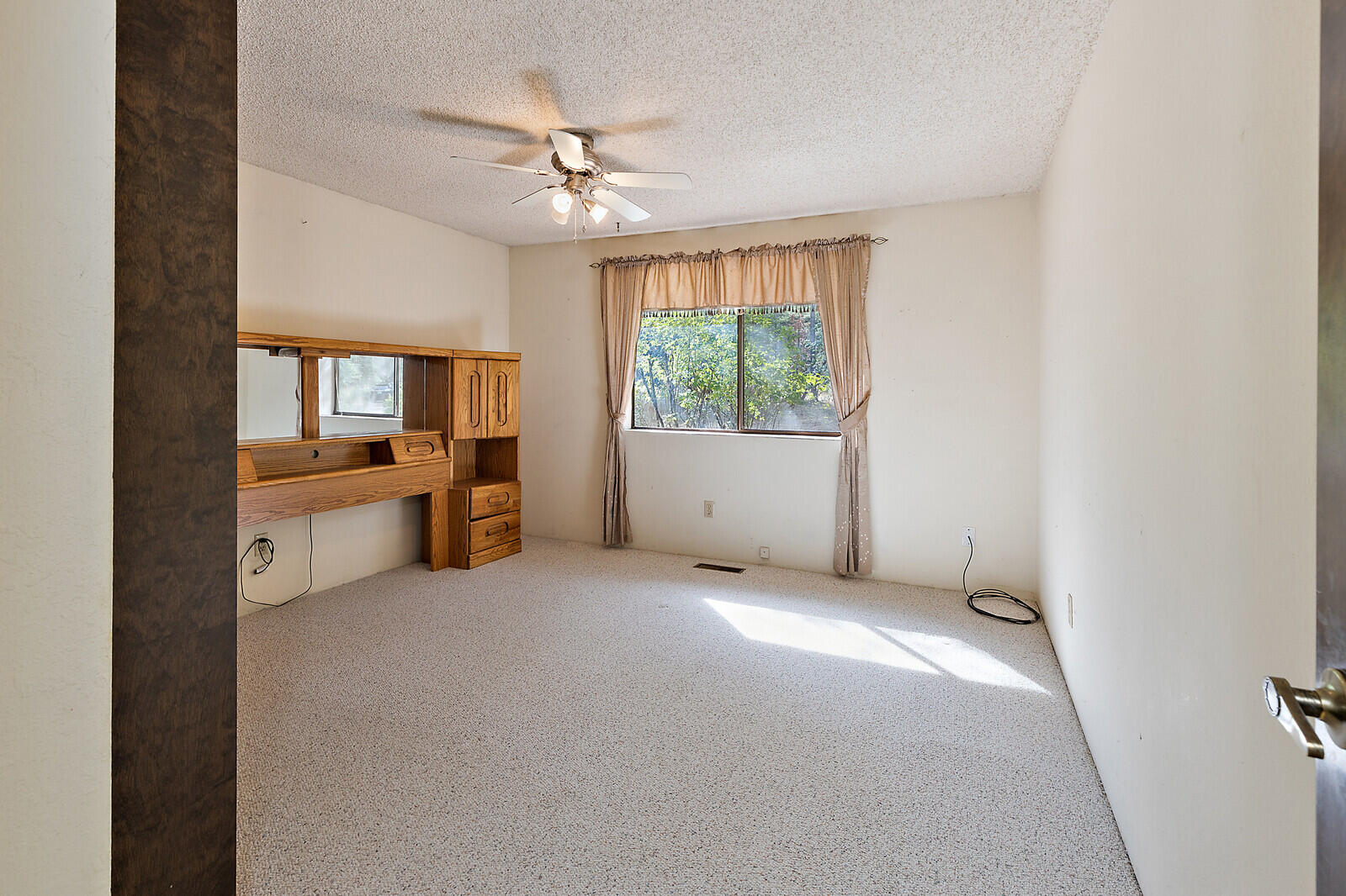 3217 Riverbanks Road Grants Pass, OR 97527 - Photo 23 of 37 45_RR_45_mls