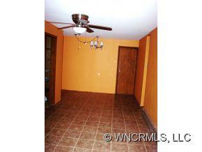 99 Davidson Road Swannanoa, NC 28778 - Photo 11 of 21 Gallery Image 11
