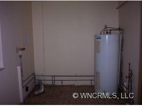 99 Davidson Road Swannanoa, NC 28778 - Photo 16 of 21 Gallery Image 16