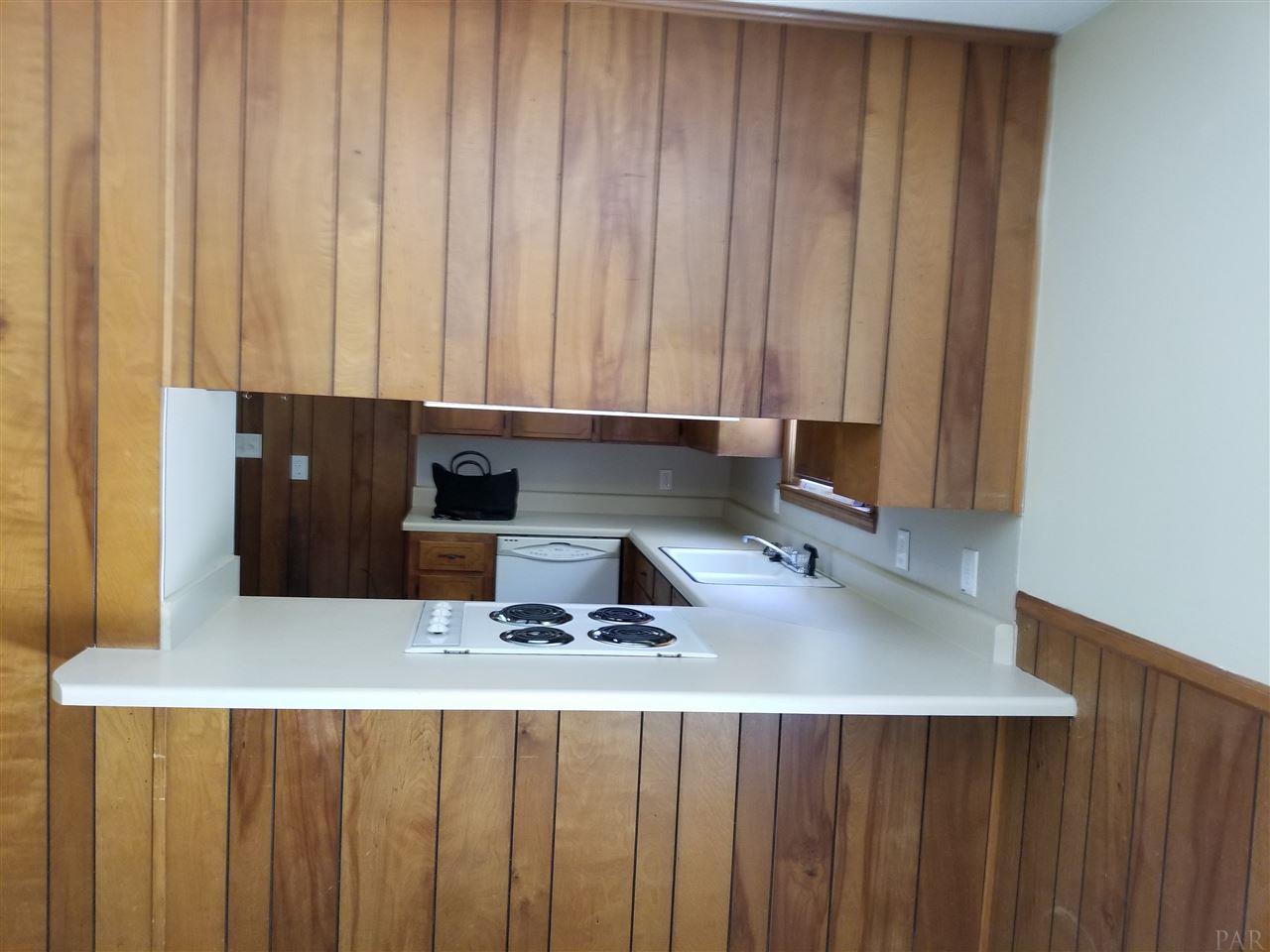 7564 Templeton Road Pensacola, FL 32506 - Photo 7 of 22 Gallery Image 7