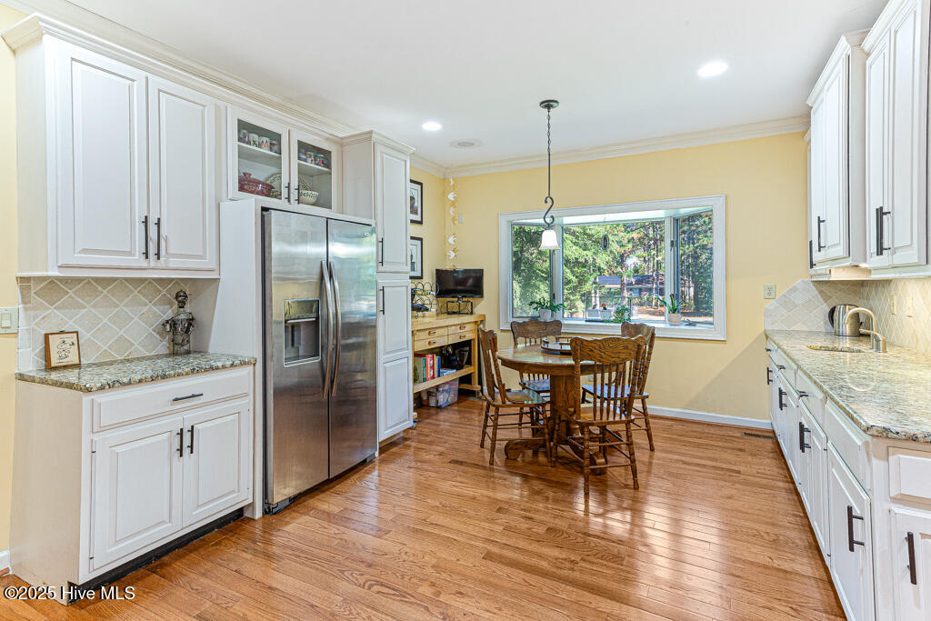 75 Harlow Road Pinehurst, NC 28374 - Photo 9 of 41 Eat in kitchen