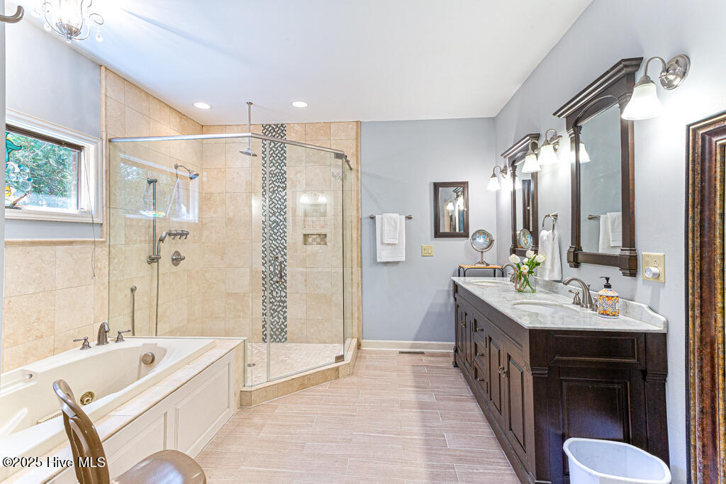 75 Harlow Road Pinehurst, NC 28374 - Photo 14 of 41 Primary Bathroom