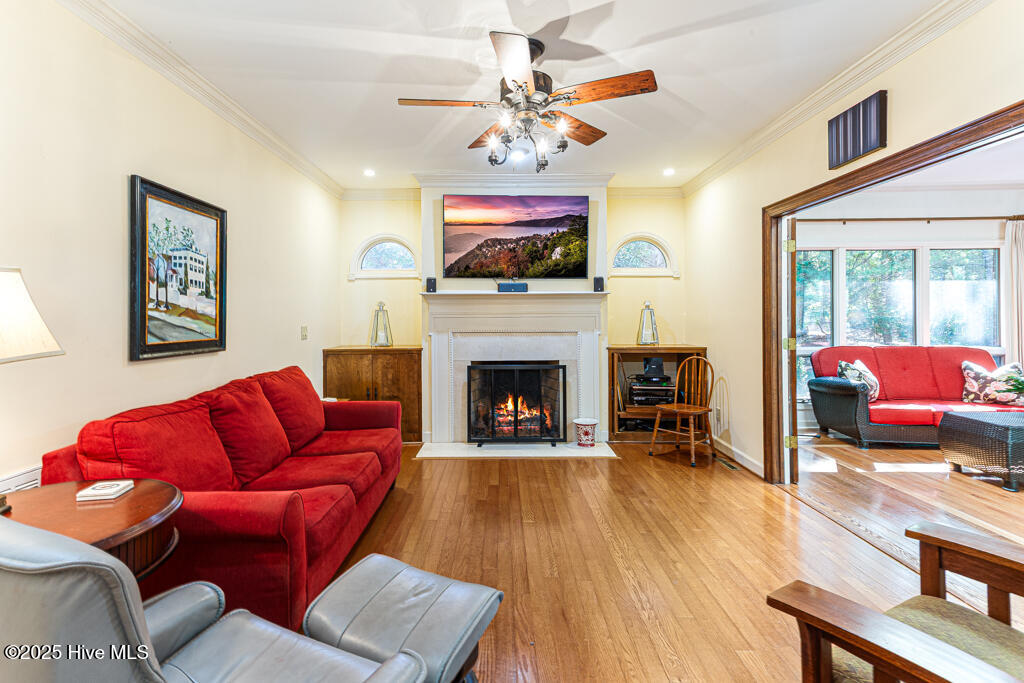 75 Harlow Road Pinehurst, NC 28374 - Photo 19 of 41 Den/family room