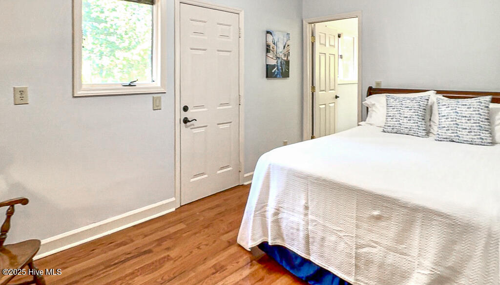 75 Harlow Road Pinehurst, NC 28374 - Photo 23 of 41 private suite or maybe a home office on the opposite side of the home