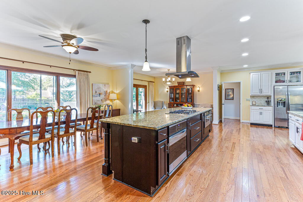 75 Harlow Road Pinehurst, NC 28374 - Photo 6 of 41 Kitchen to Dining Room view