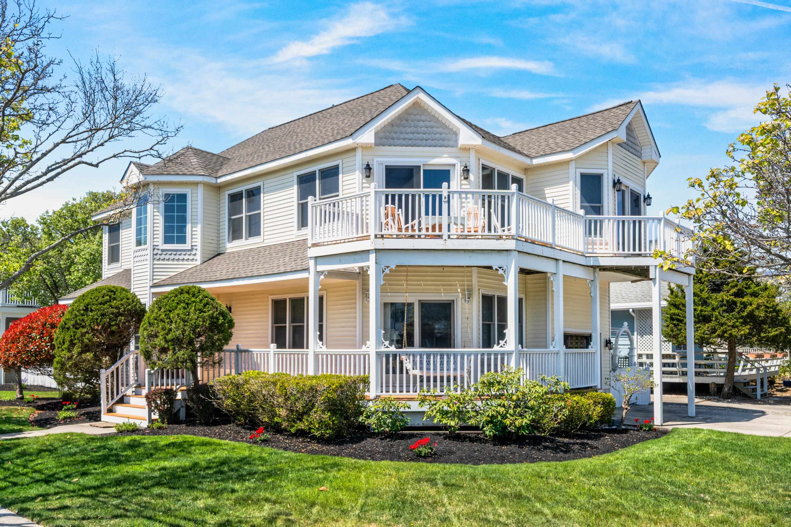 1018 1st Avalon, NJ 08202 - Photo 1 of 33