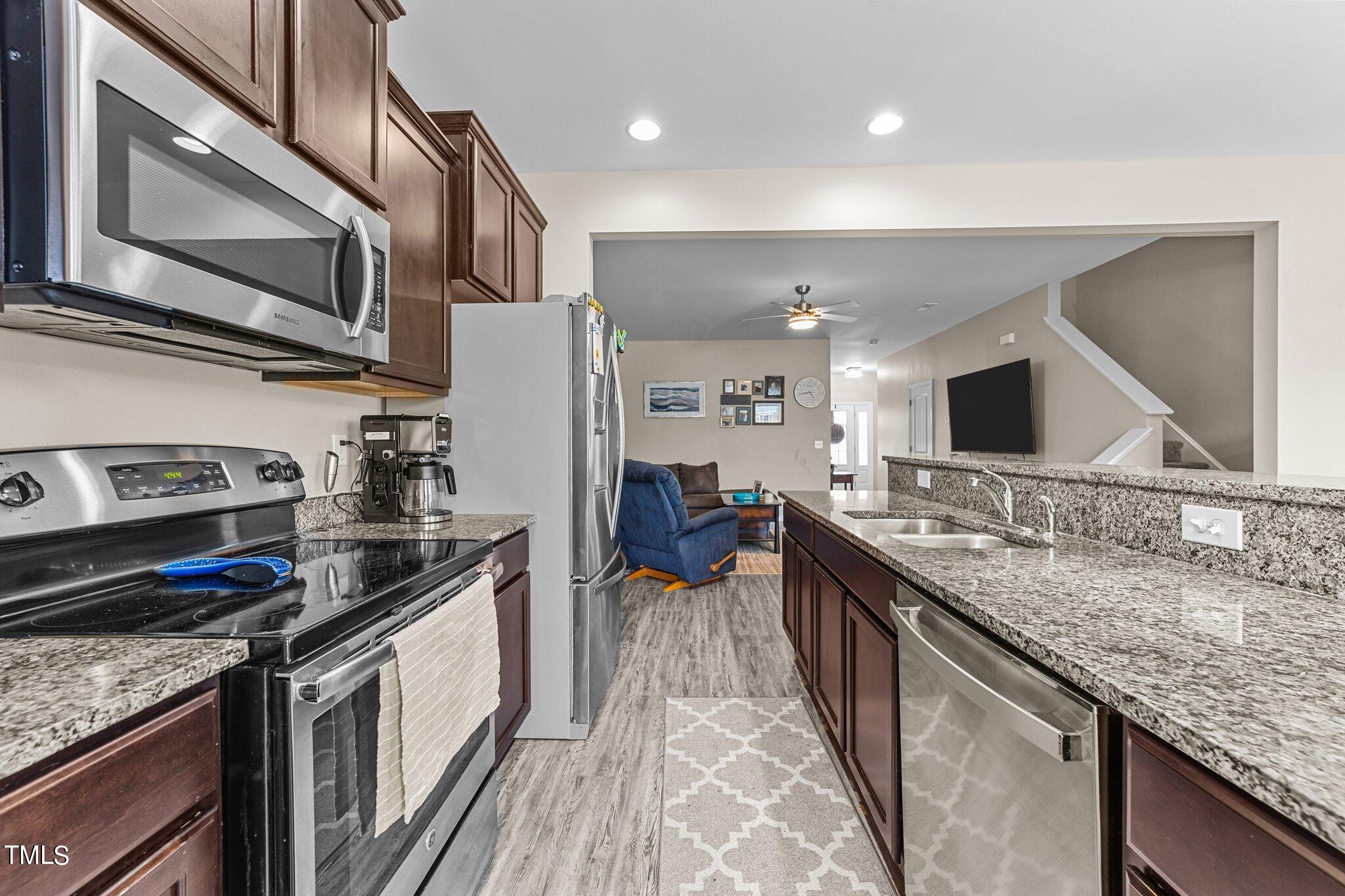 85 Reunion Court Garner, NC 27529 - Photo 12 of 40 6-web-or-mls-VB4A8716
