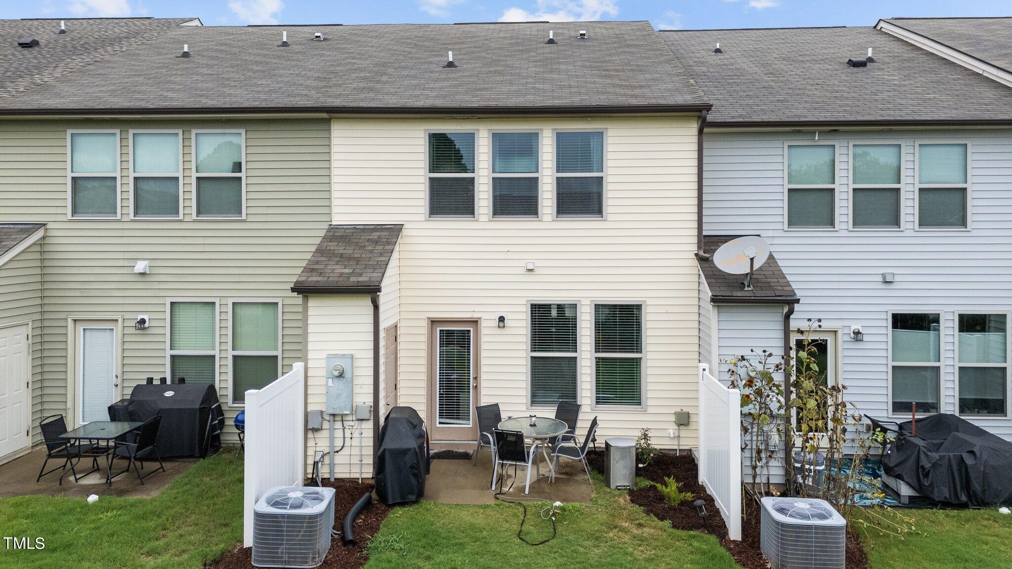 85 Reunion Court Garner, NC 27529 - Photo 36 of 40 42-web-or-mls-DJI_20240729171935_0281_D