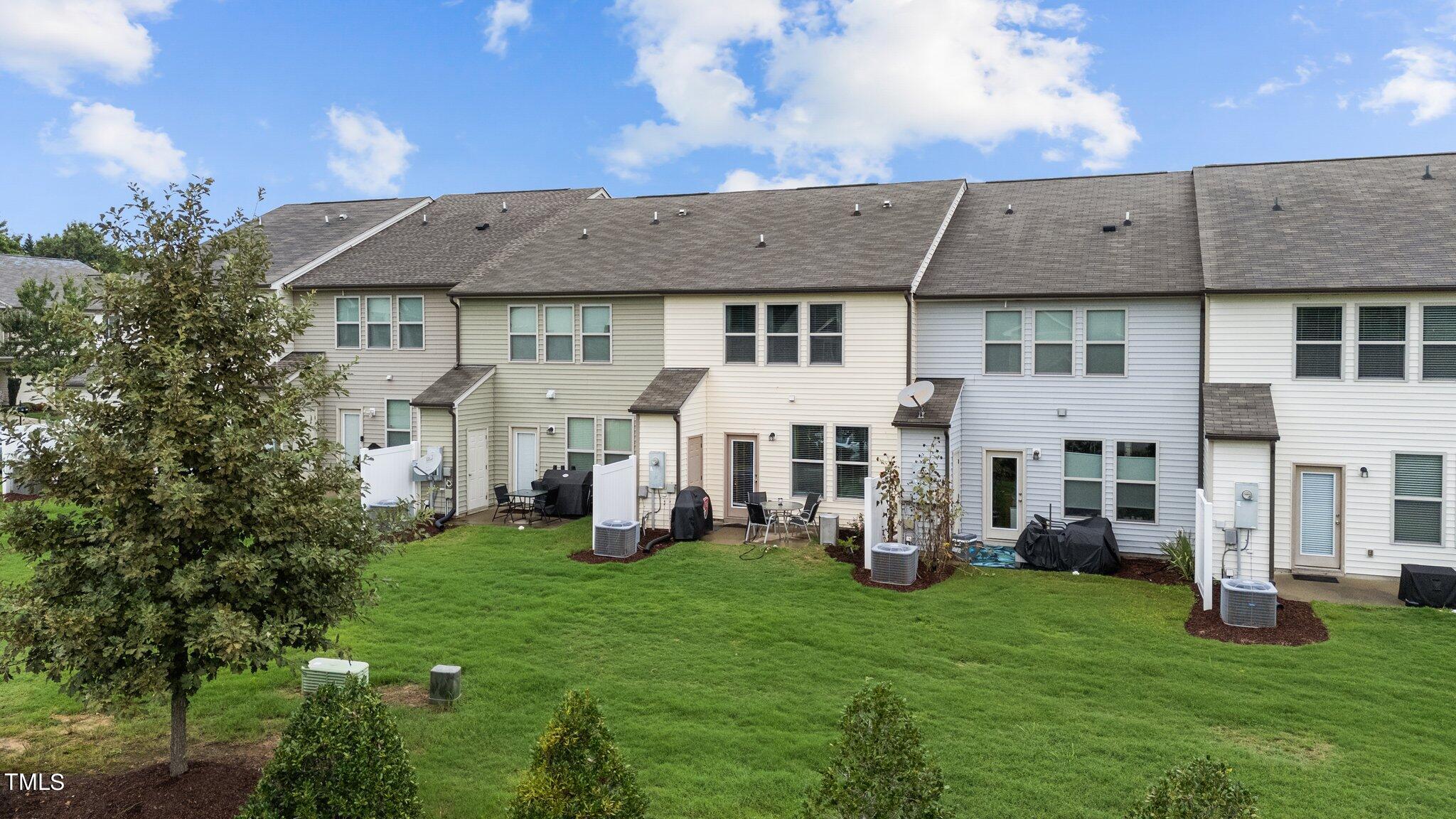 85 Reunion Court Garner, NC 27529 - Photo 38 of 40 46-web-or-mls-DJI_20240729171908_0278_D
