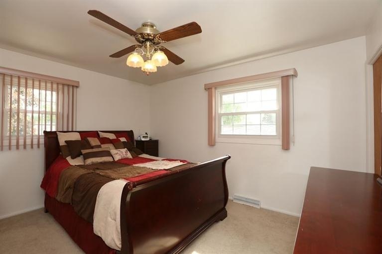 1014 North Rensselaer Avenue Griffith, IN 46319 - Photo 5 of 10 767x511