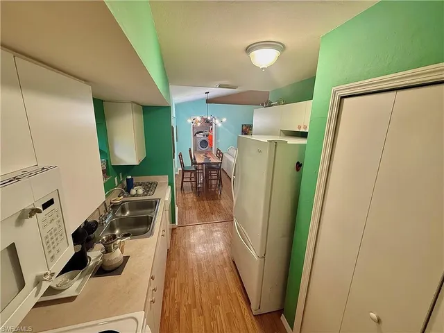 $510,000 | 28062 Oak Lane, Bonita Springs, FL 34135