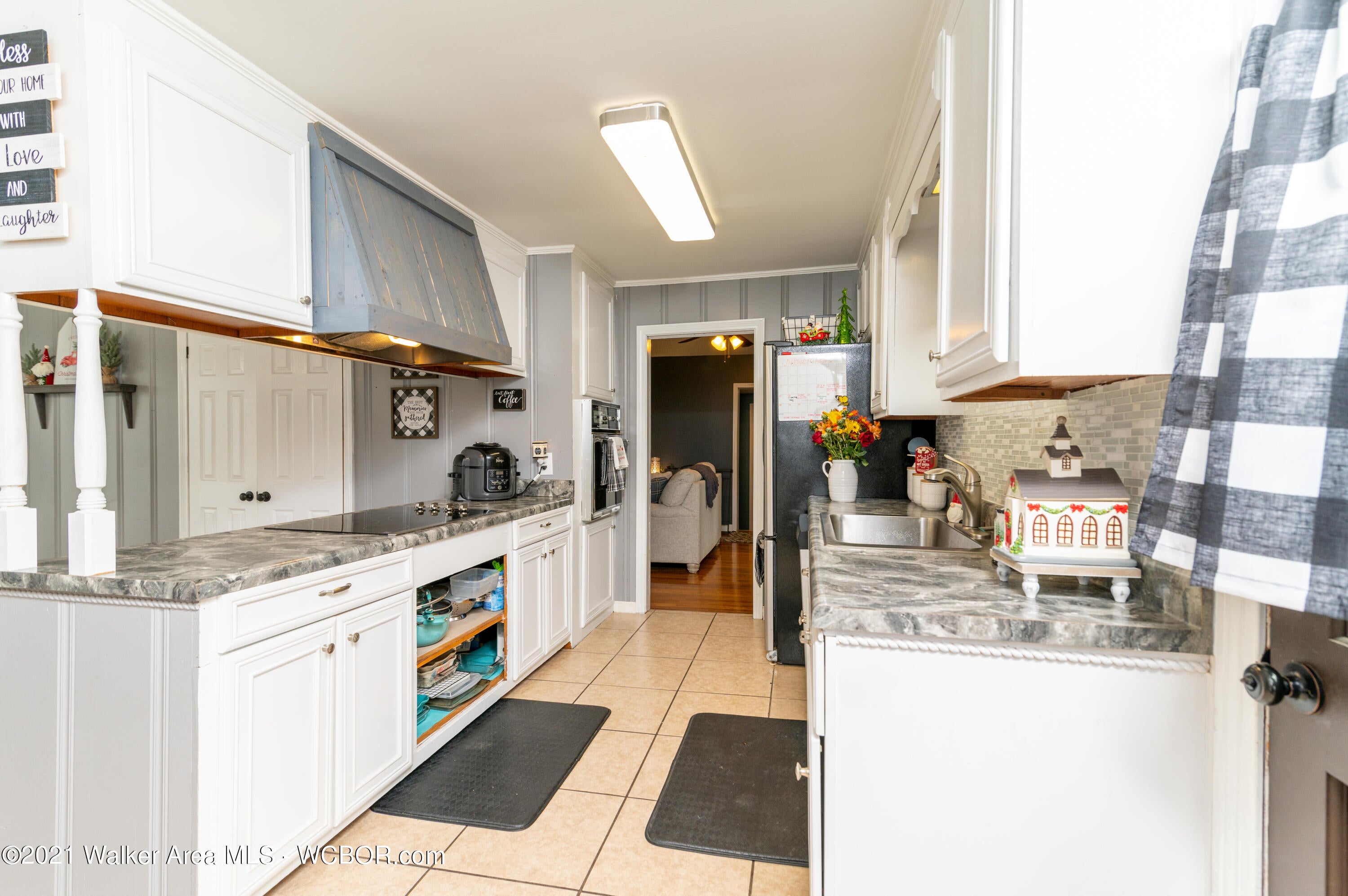 905 Forest Road Jasper, AL 35504 - Photo 15 of 27 Gallery Image 15