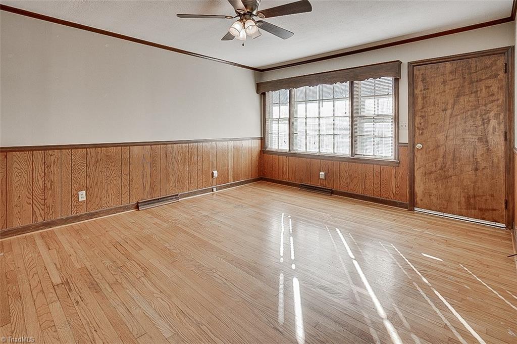 326 Greenvale Road Asheboro, NC 27203 - Photo 4 of 30