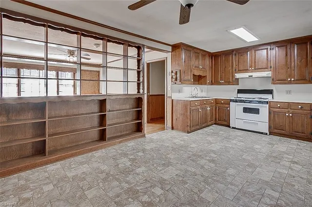 $199,999 | 326 Greenvale Road, Asheboro, NC 27203