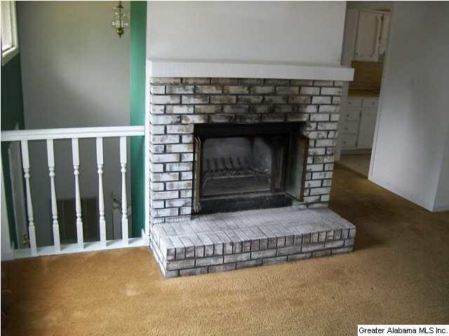 1135 Henry Drive Alabaster, AL 35007 - Photo 10 of 31