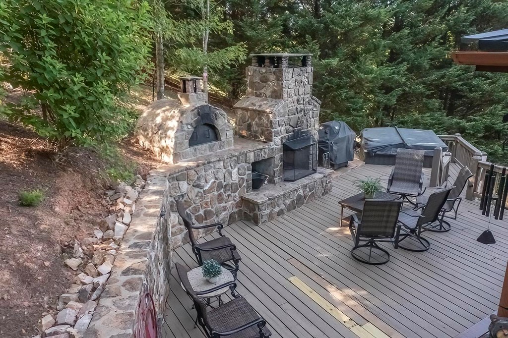 1722 Sun Rock Mountain Road Blue Ridge, GA 30513 - Photo 53 of 67 an outdoor space with furniture