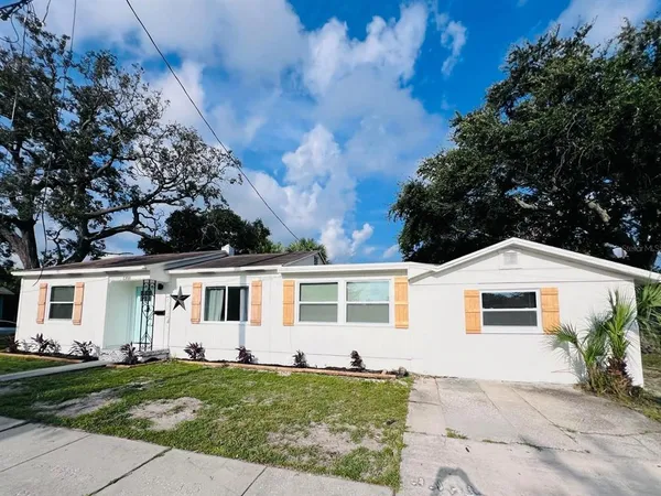 $3,395 | 1300 21st Street South, St. Petersburg, FL 33712