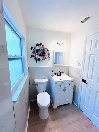 $3,395 | 1300 21st Street South, St. Petersburg, FL 33712