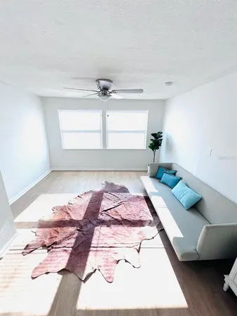 $3,395 | 1300 21st Street South, St. Petersburg, FL 33712
