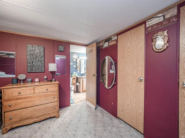 $69,000 | 201 Number 7 Road, Winslow, IN 47598