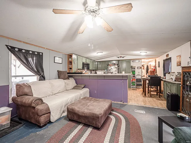 $69,000 | 201 Number 7 Road, Winslow, IN 47598