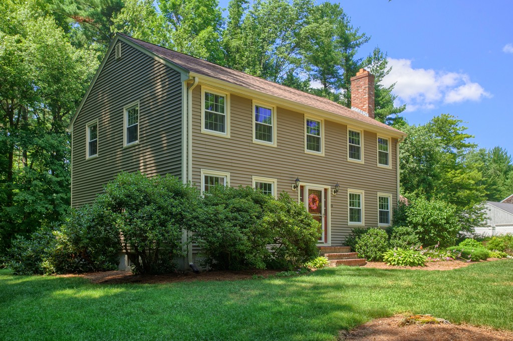 15 James Road Sterling, MA 01564 - Photo 2 of 30 Gallery Image 2