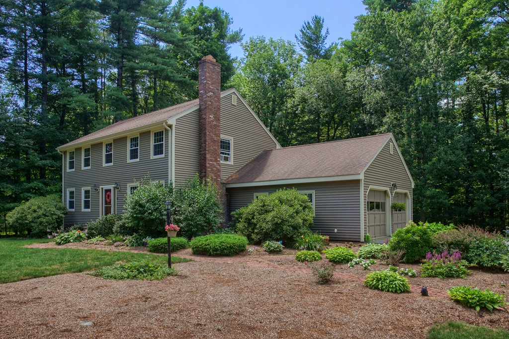 15 James Road Sterling, MA 01564 - Photo 3 of 30 Gallery Image 3