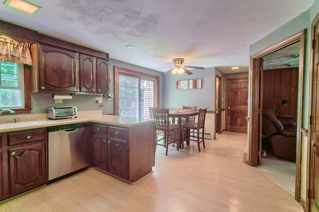 15 James Road Sterling, MA 01564 - Photo 6 of 30 Gallery Image 6