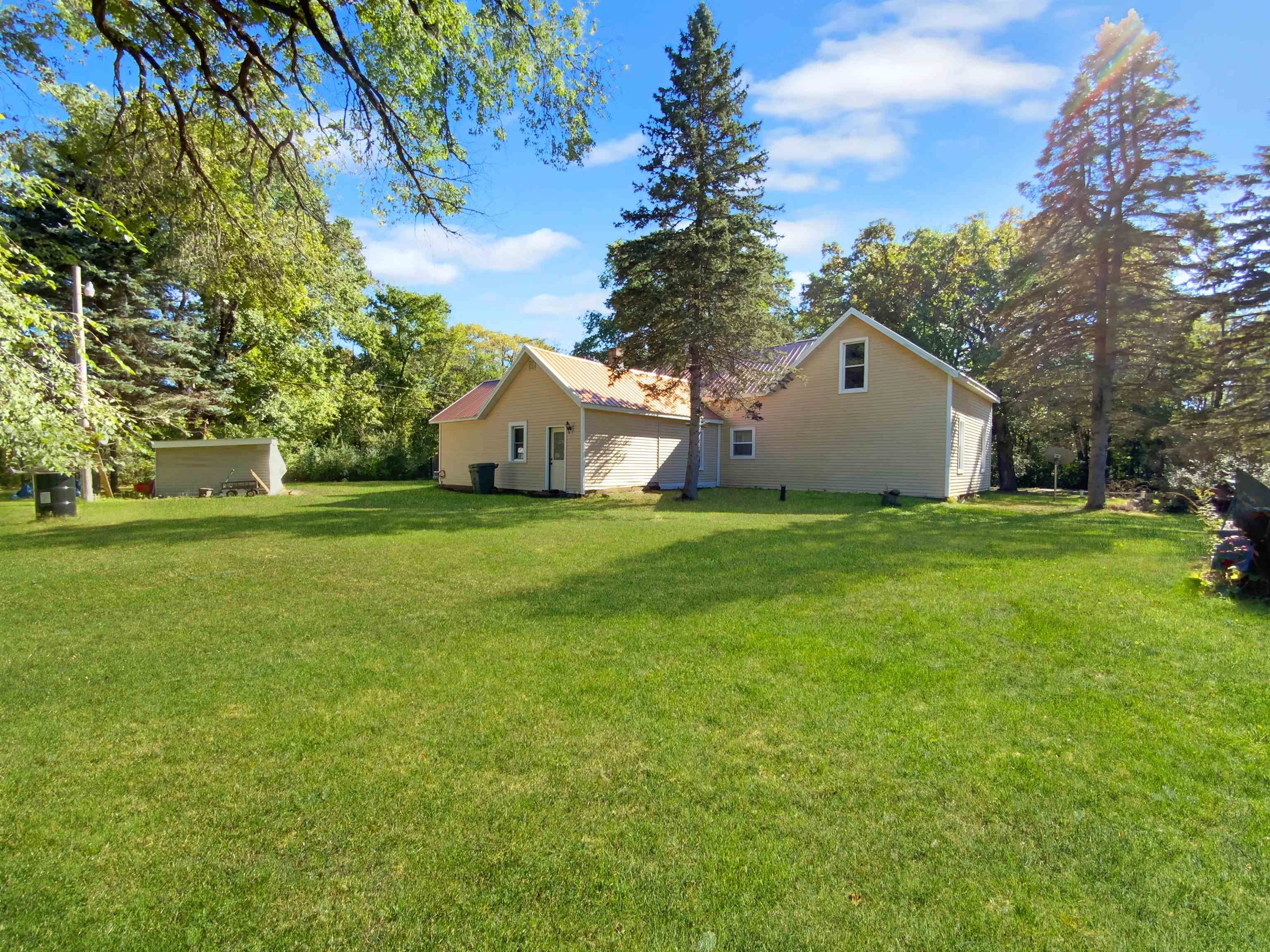 W11160 Apache Road Plainfield, WI 54966 - Photo 33 of 44