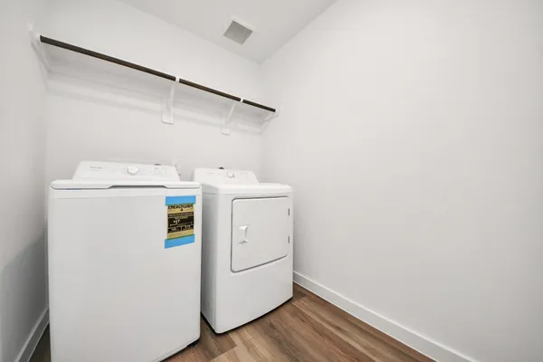 $2,500 | 9035 Rose Water Trail, Iowa Colony, TX 77583