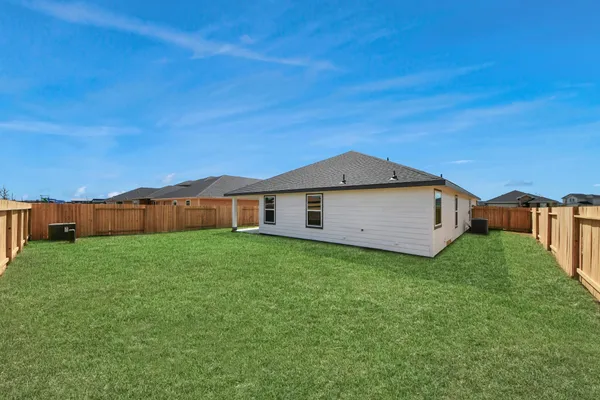 $2,500 | 9035 Rose Water Trail, Iowa Colony, TX 77583