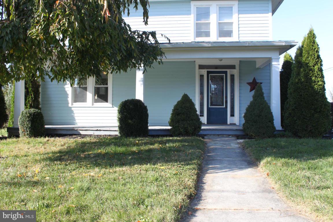 1444 Oregon Road Leola, PA 17540 - Photo 2 of 28