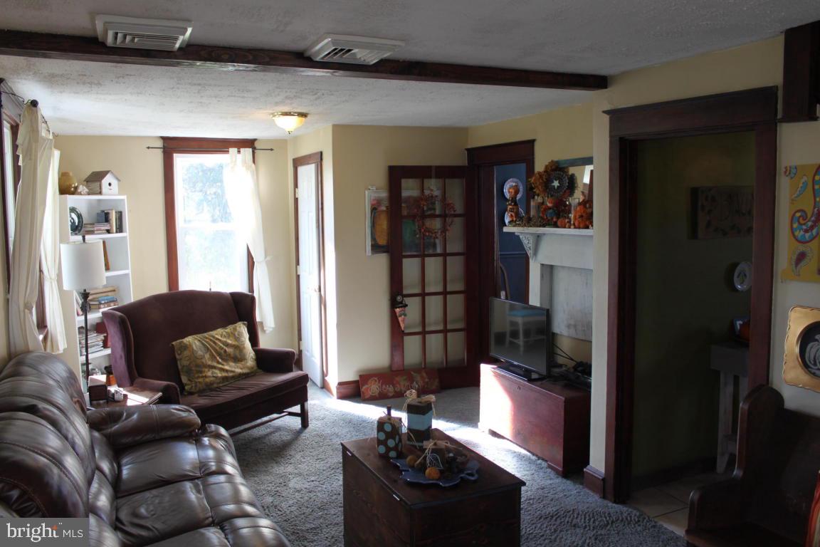 1444 Oregon Road Leola, PA 17540 - Photo 11 of 28