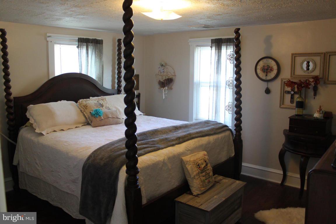 1444 Oregon Road Leola, PA 17540 - Photo 12 of 28