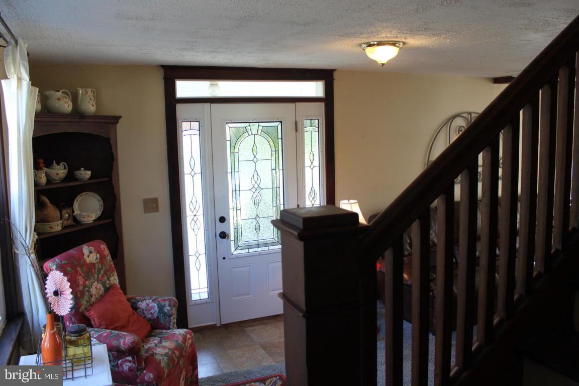 1444 Oregon Road Leola, PA 17540 - Photo 8 of 28